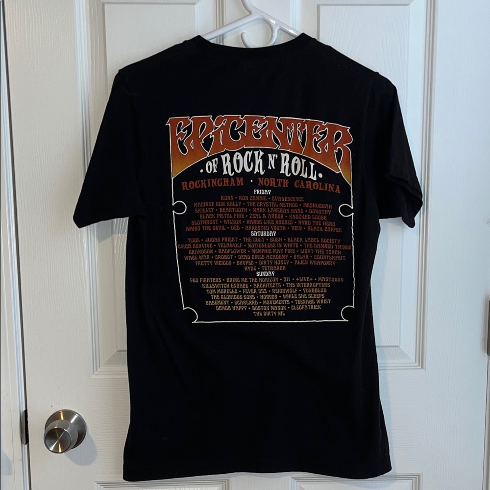 Epicenter Rock Festival Tour Unisex T-Shirt Size Small